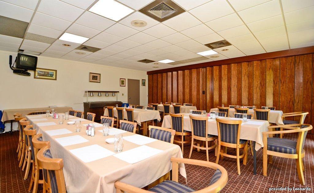 Best Western Crossroads Inn DeFuniak Springs Kinh doanh bức ảnh